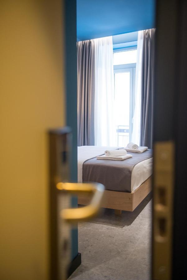 Metis Urbane Living Spaces Athènes Extérieur photo
