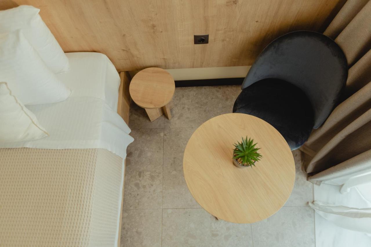 Metis Urbane Living Spaces Athènes Extérieur photo