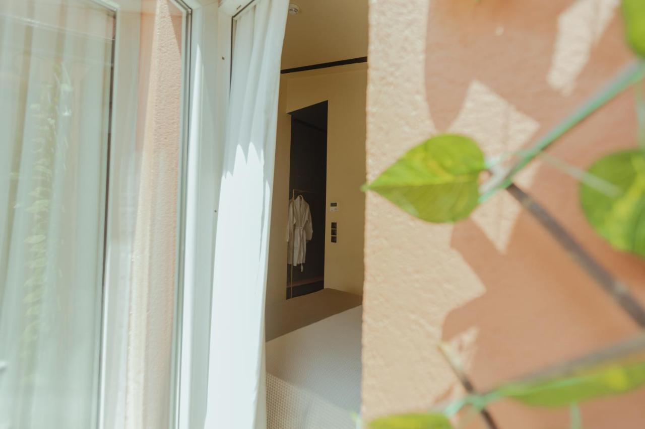 Metis Urbane Living Spaces Athènes Extérieur photo